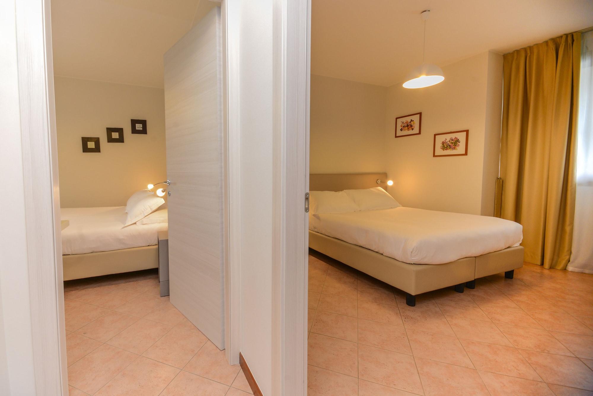 Il Sogno Apartments Desenzano del Garda Bagian luar foto